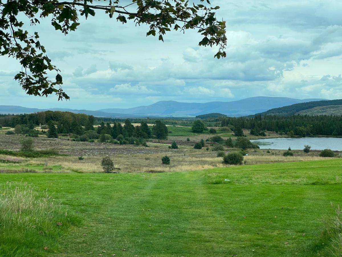 Jungle House No.26 At Three Lochs Holiday Park ニュートン・スチュワート エクステリア 写真